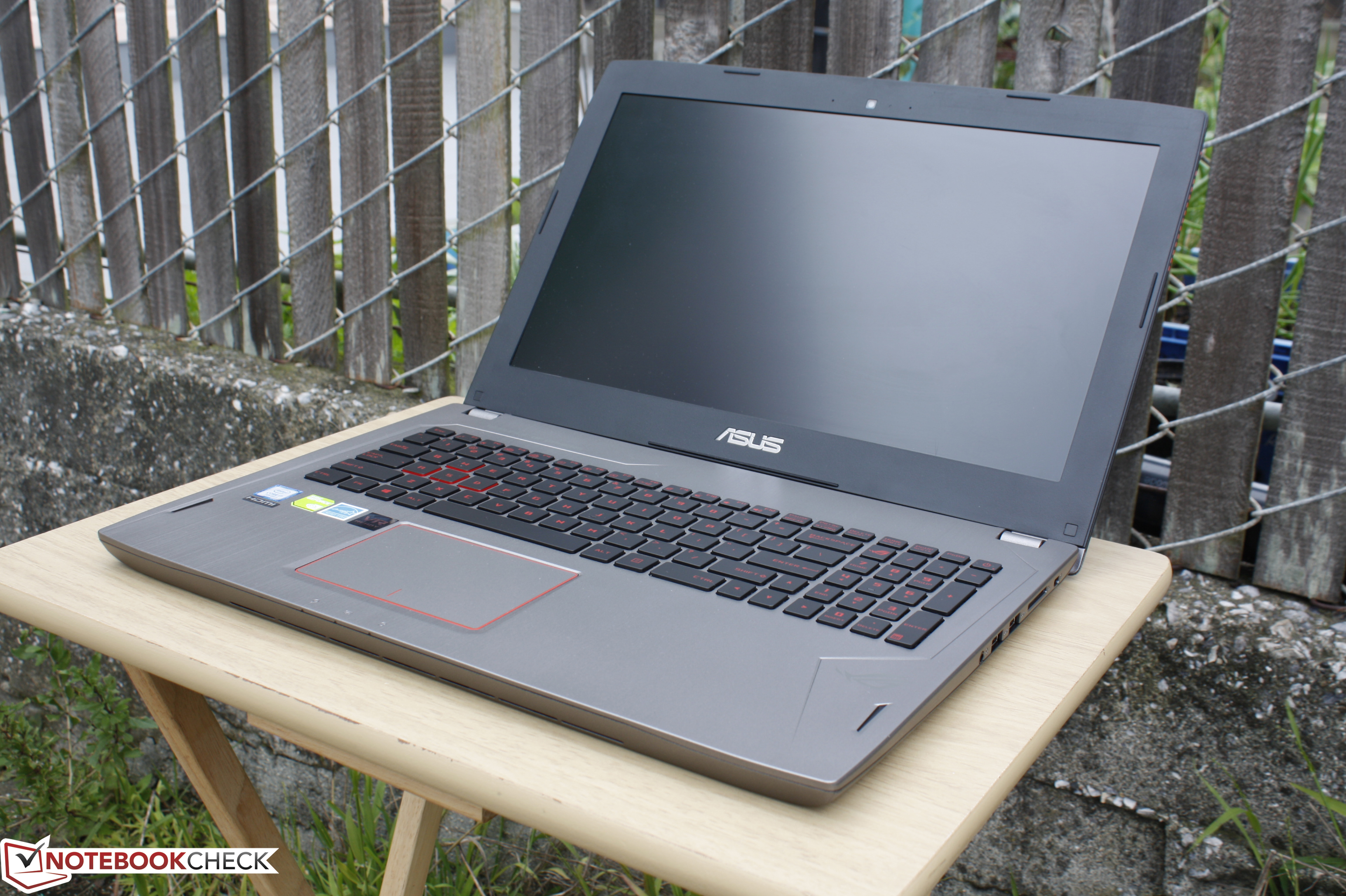 华硕strix gl502vm-ds74 xotic pc edition 笔记本电脑简短评测