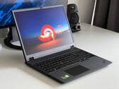 联想 ThinkPad P16v G1 AMD 评测--配备 Zen4 的入门级工作站