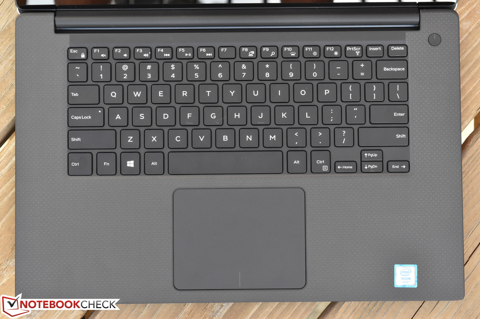 戴尔precision 5520 (e3-1505m, 超高清) 工作站简短评测