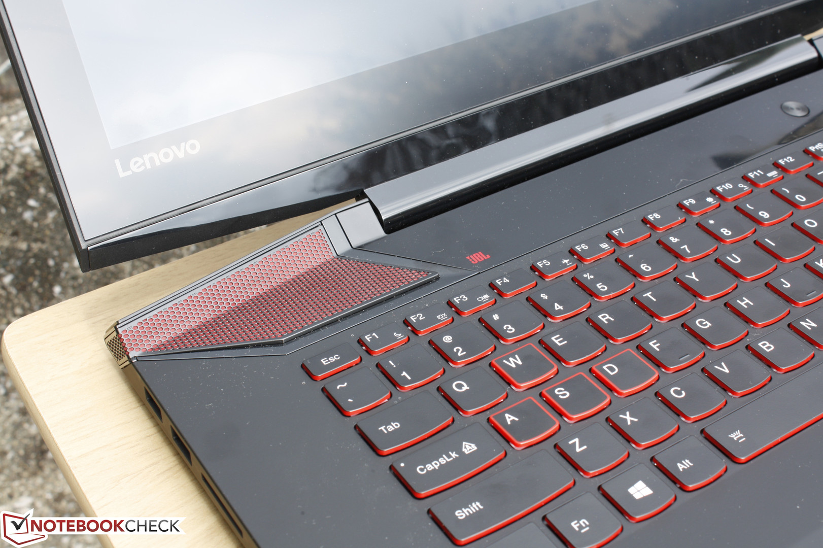 联想ideapad700,联想ideapad700参数 联想ideapad y700 17isk 80q0 笔记本电脑简短评测