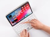 Fusion Keyboard 2.0：键盘配备触摸板
