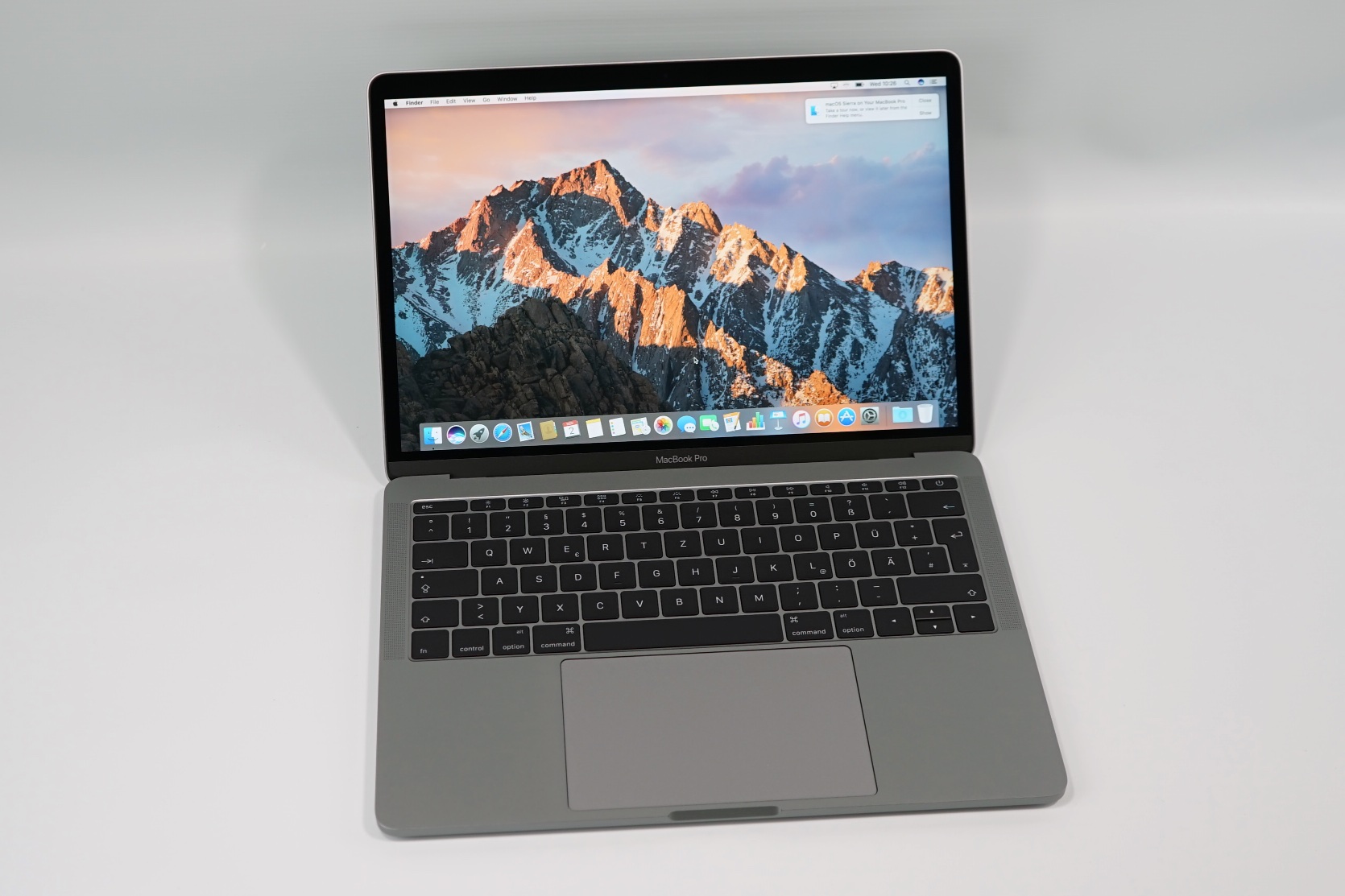 apple macbook pro 13 mid 2017