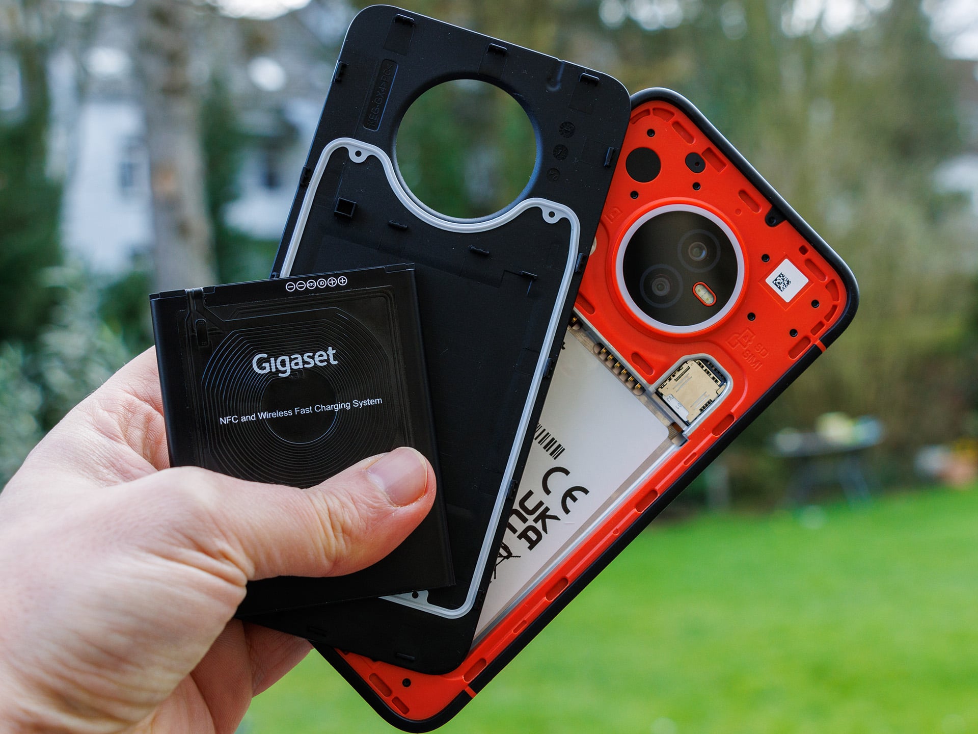 Gigaset GX4评论:可持续的坚固耐用的智能手机 - Notebookcheck CN