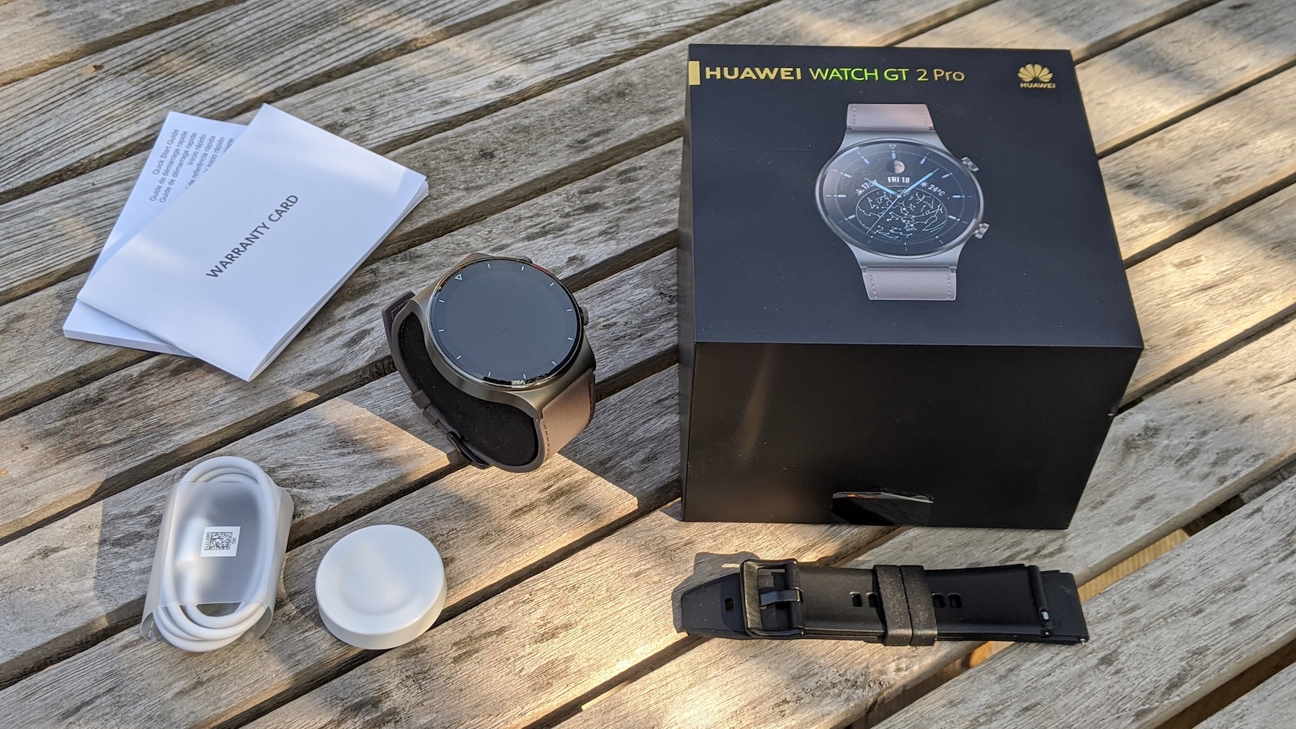 华为Watch GT Pro Smartwatch评测：优化的设计和软件，但没什么实际提升- Notebookcheck