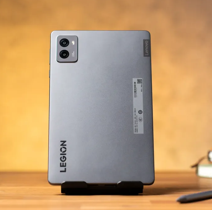 据称联想Legion Y700 (2024) 登录 Geekebench，搭载骁龙 8 代 3 处理器 Notebookcheckcn