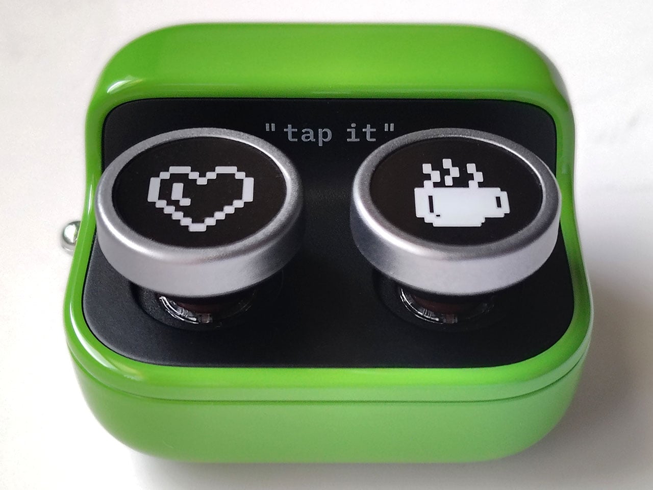 Boox Tappy 电子书阅读器翻页器。