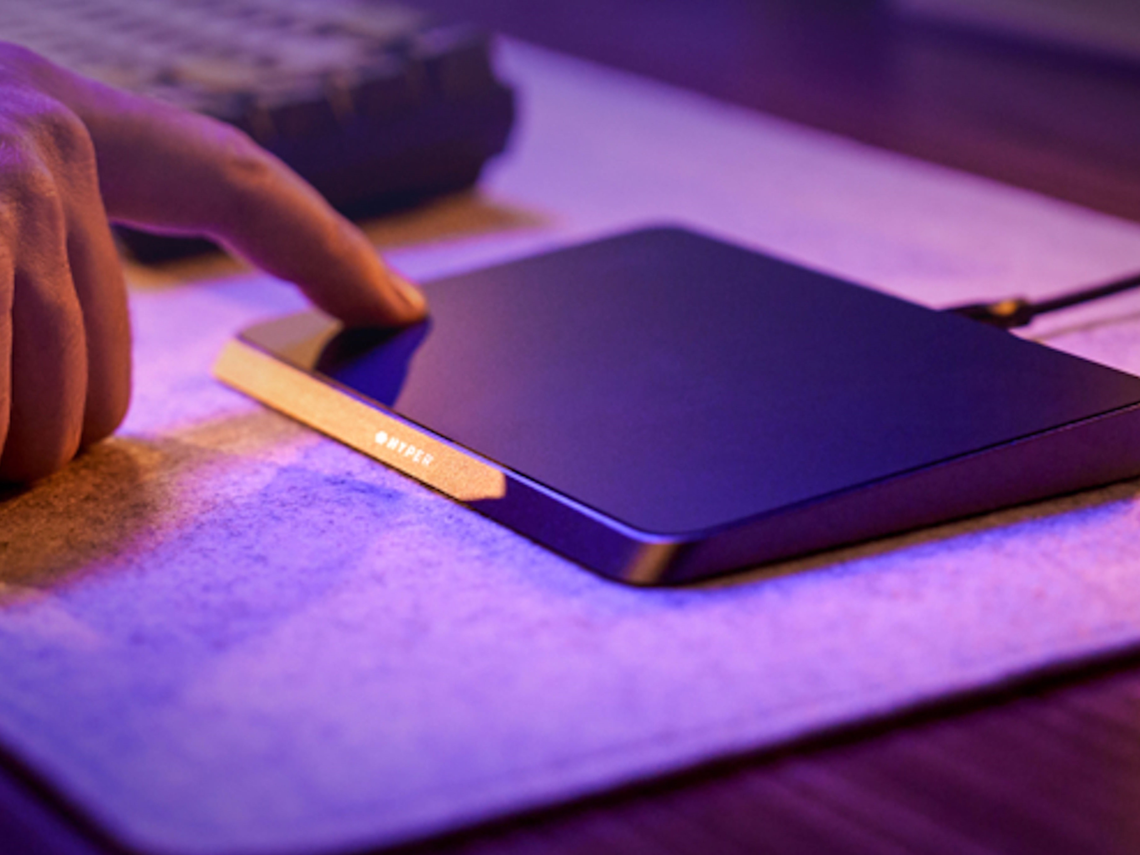 Trackpad Hyper TrackPad Pro 可与Apple Magic Trackpad 相媲美,配备力传感器和众多功能 ...