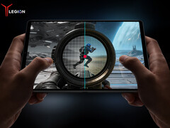 据报道,青绿色将是该平板电脑的第三种颜色选择。图:在平板电脑上运行游戏的宣传图片。