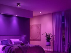 飞利浦 Hue Centura 嵌入式聚光灯焕然一新。(图片来源：飞利浦 Hue）