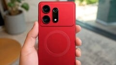 根据泄露的CAD模型显示，三星Galaxy S27 Ultra将推出两种不同尺寸的机型。