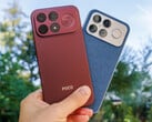 从左起:Poco F9 Ultra 和 F8 Ultra