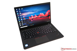 联想ThinkPad X1 Carbon 2019 WQHD笔记本电脑评测. Test model courtesy of Lenovo Germany.