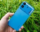 Nothing Phone (4b) 采用聚碳酸酯机身,防护等级为 IP64。