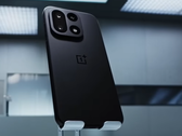 旗舰产品 OnePlus 15（图片来源：OnePlus）