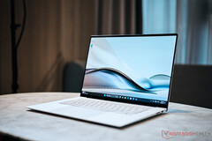 全新华硕 ZenBook S16 正式发布(图片来自 Notebookcheck)