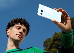 索尼 Xperia 10 VII 可能采用横向格式相机模块。(图片来源：SpinoArmor）