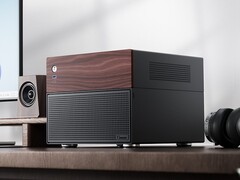 Jonsbo N4:专为 NAS 系统设计的新型机箱