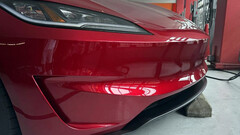 2024 Model 3 性能分流器(图片:Nic Cruz Patane/X)