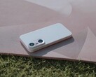 据说 OnePlus 13T 将配备两个垂直堆叠的后置摄像头。(图片来源：OPPO via WhyLab）