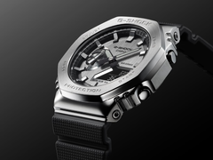 卡西欧 G-Shock x 曼陀罗人合作款表盘特写。
