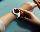 华为 Watch 6 Pro 提供可选的白色陶瓷表壳。