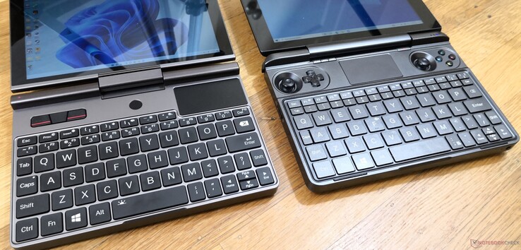 左:GPD Pocket 3,右:GPD Win Max 2021。GPD Win Max 2021 左:GPD Pocket 3,右:GPD Win Max 2021。GPD Win Max 2021