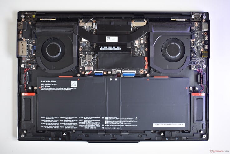 联想 ThinkPad X9-15p 第一代 Aura 版