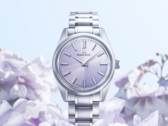 Grand Seiko SBGW323 采用柔和美丽的紫色岩手山图案表盘，灵感来自桐花（图片来源：Grand Seiko）。