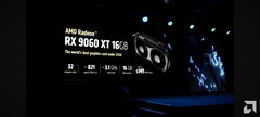 AMD 在 Computex 2025 上正式展示了 Radeon Rx 9060 XT GPU（图片来源：AMD）