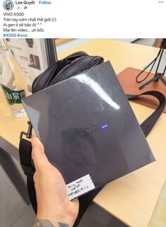 展示即将上市的Vivo X500包装盒的Facebook帖子