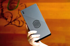 GPD G1还可用作相当精致的基座。(图片来源:GPD)