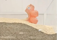 这个机器人可以食用，包括电池