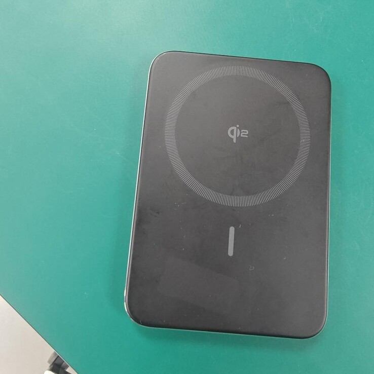 Anker 纳米磁性电源 A1115