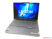 联想Legion 7 16IAX7笔记本电脑评论。快速的16英寸游戏机，165赫兹的显示屏