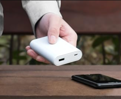 Anker 10,000 mAh 电源箱（如图）目前已与 19 起报告事件有关。(图片来源：Anker）