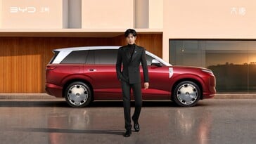 大唐全尺寸SUV。
