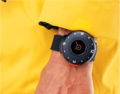 O-Boy 不是用来计步或追踪睡眠的，而是在紧急情况下求救的。