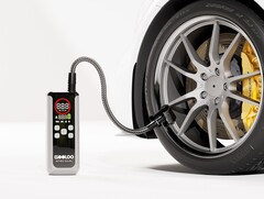 Gooloo GT160 双胎充气机配备智能彩色 LED 显示屏（图片来源：Gooloo）
