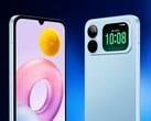 Honor Play 20A 的背面配有副屏，用于通过主摄像头拍摄自拍。