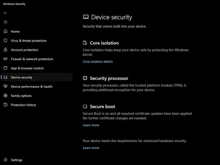 “Windows 安全”应用中的“设备安全”页面显示了官方的绿色状态指示器。