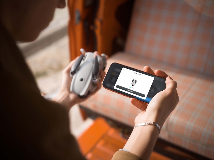 使用 QuickTransfer，可通过 WiFi 快速传输数据