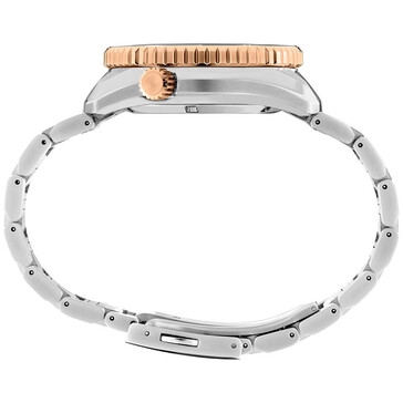 (图片来源：Instagram 上的 @plus9time）