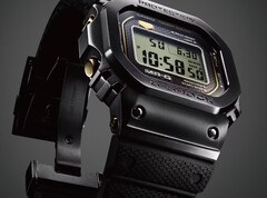卡西欧发布 40 周年纪念版 G-Shock MRG-B5000R 旗舰机型，配备 Dura Soft 表带。