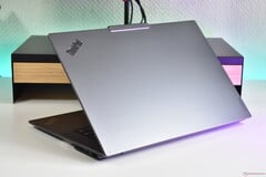 联想 ThinkPad X9-15p 第一代 Aura 版