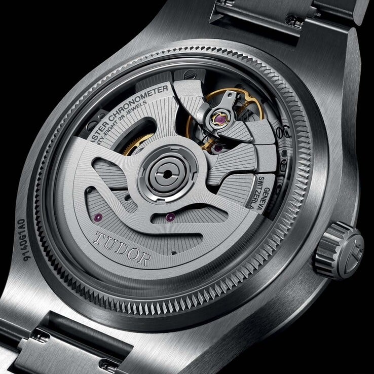 Northflag 搭载经“Master Chronometer”认证的 MT5652-U 机芯