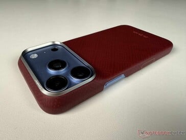 Pitaka Edge Case 超薄……