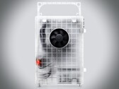 Teenage Engineering 的最新 PC 机箱由透明塑料制成。(图片来源：Teenage Engineering）