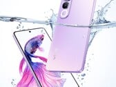 vivo Y400（图中为紫黄昏色）具有 IP68 和 IP69 防水等级（图片来源：vivo）。