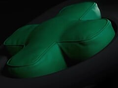 宜家的Xbox系列产品中包含一款看似呈方向键形状的靠垫。