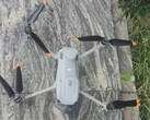 大疆 Mavic 4 和 Mavic 4 Pro 可能会比我们预期的更早到来。(图片来源：@OsitaLV）